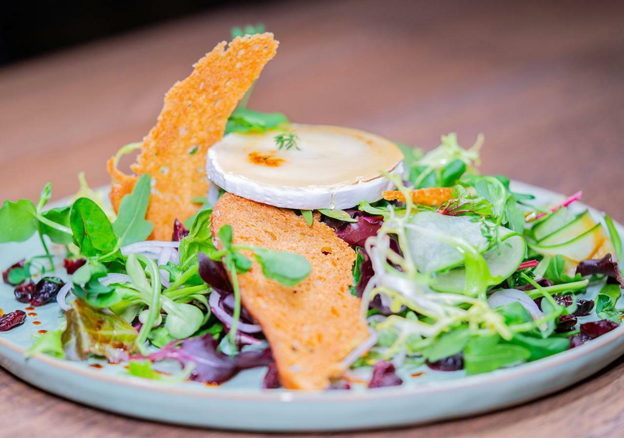 Brasserie-Hotel Antje Van De Statie เวียต์ ภายนอก รูปภาพ